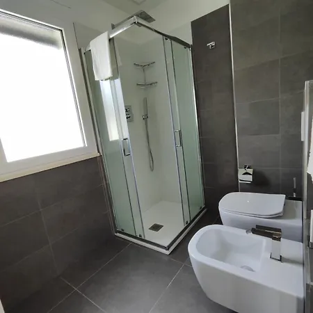 Villa Goldeneye Anzio